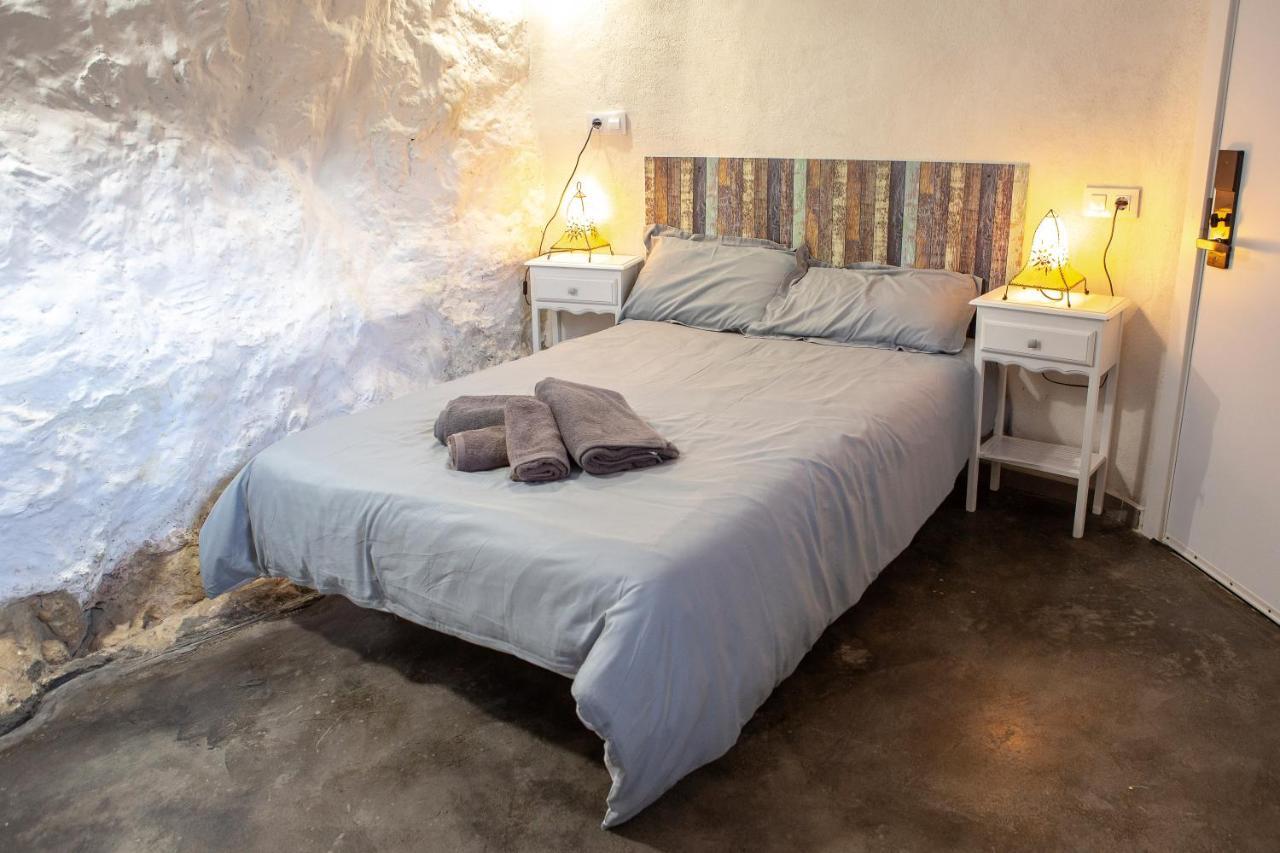Fortress Jacuzzi Suites Xàtiva Eksteriør bilde