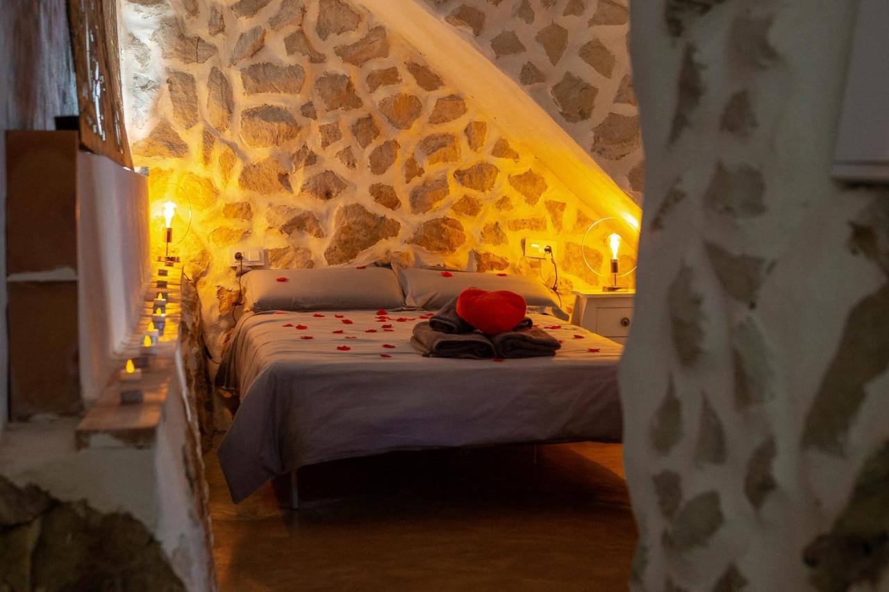 Fortress Jacuzzi Suites Xàtiva Eksteriør bilde