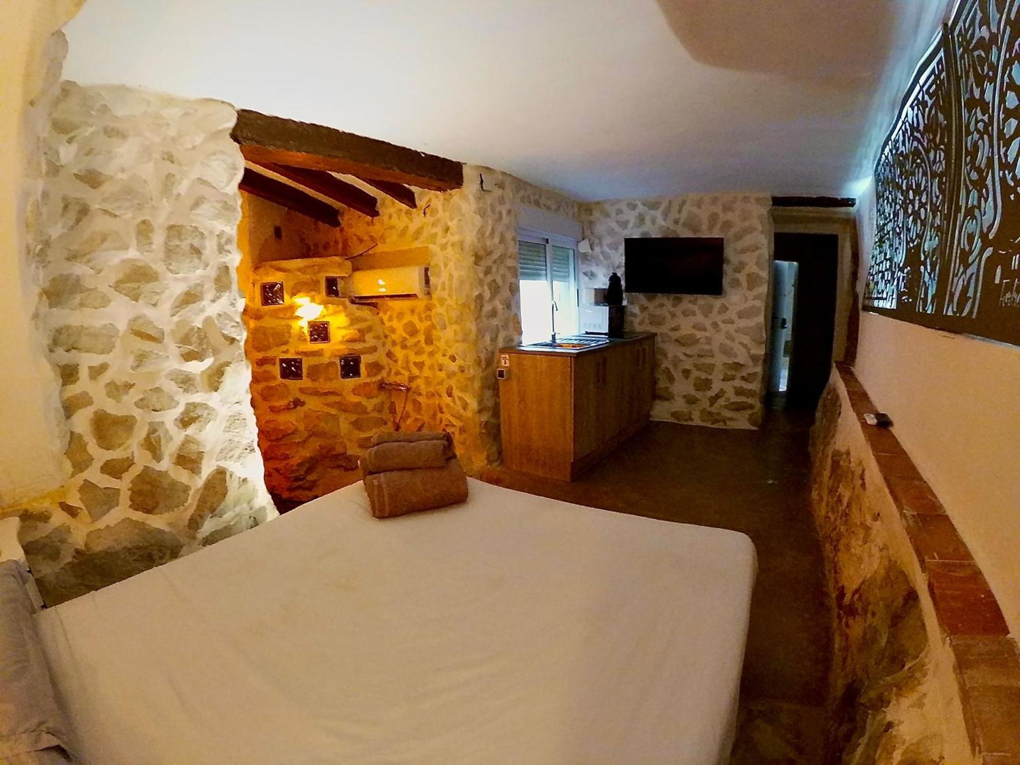 Fortress Jacuzzi Suites Xàtiva Eksteriør bilde